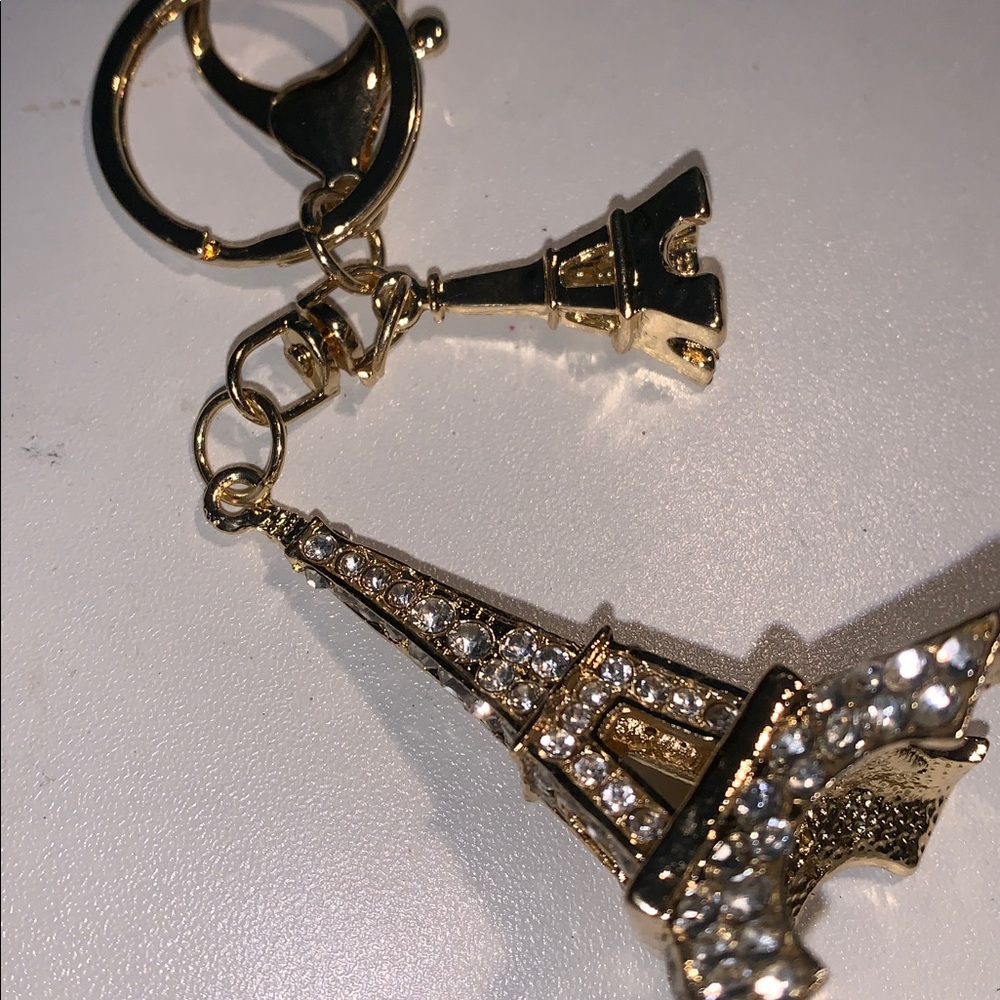 Eiffel Tower purse/bag charm Keychain with Crystals nwt - Picture 2 of 7